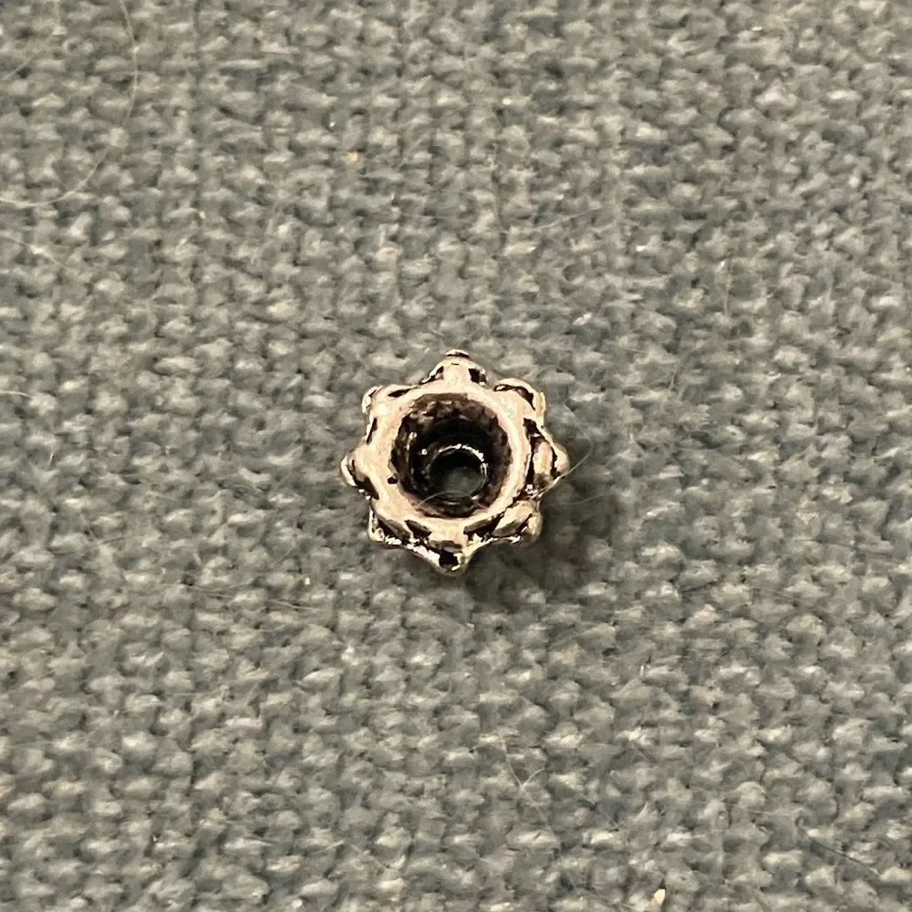Bead